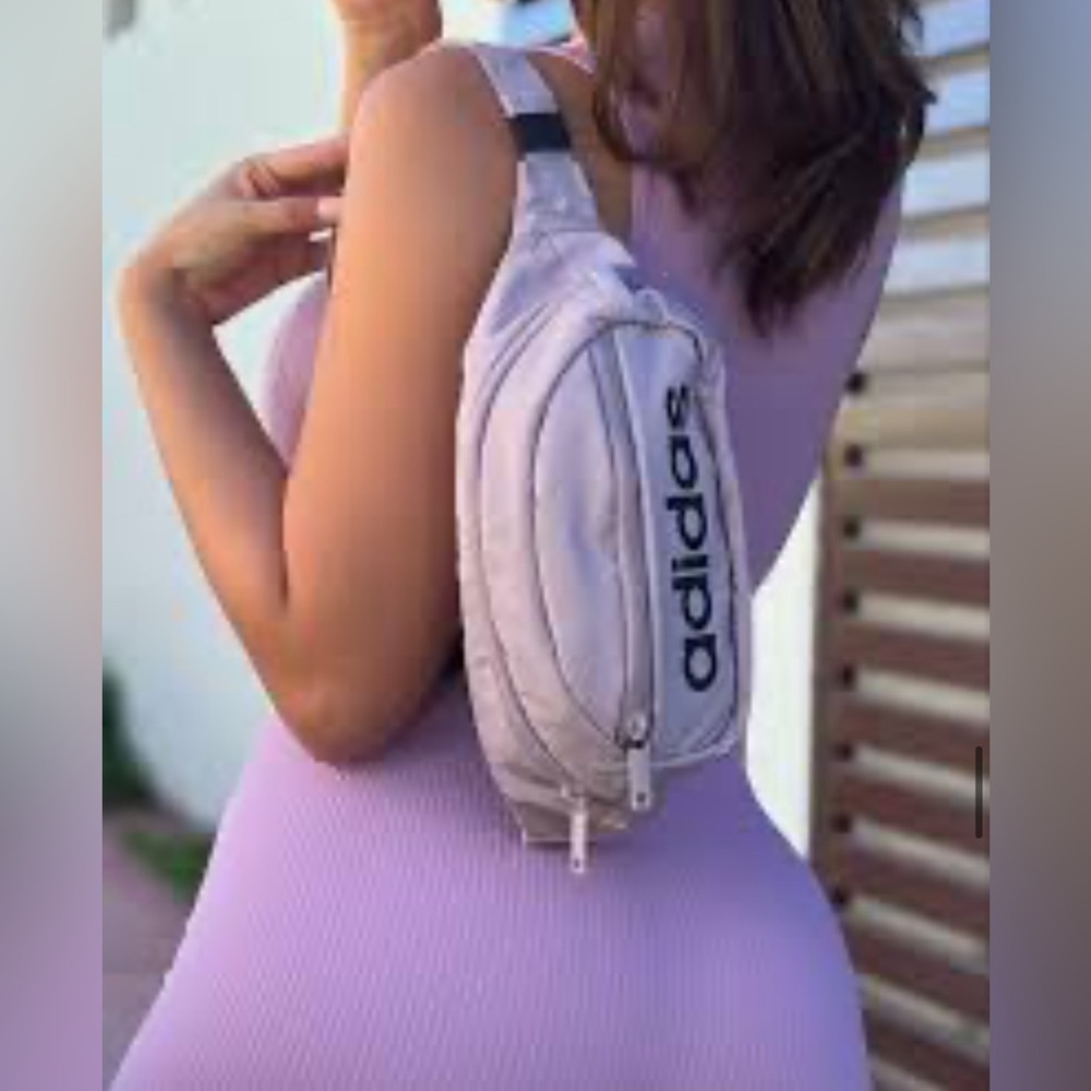 Adidas Lavender Quilted Waist Purse/ Fanny Pack w/ Adjustable Strap to 33”-34”